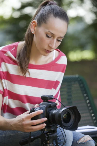 Female Photographer — Stock Photo, Image