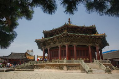 Shenyang Imperial Palace Nurkhatsi clipart