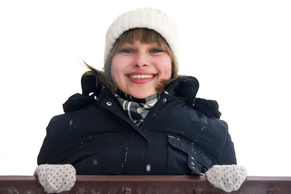Усміхнена дівчина на балконі — стокове фото