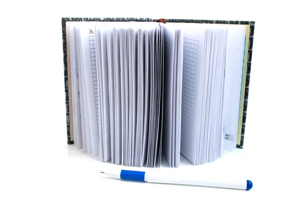 Cuaderno con el lápiz —  Fotos de Stock