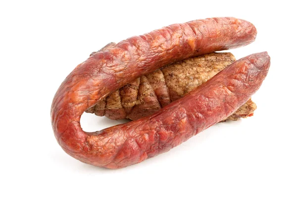 Копченая колбаса и мясо — стоковое фото