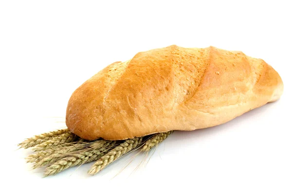 Хлеб с пшеничными шишками — стоковое фото