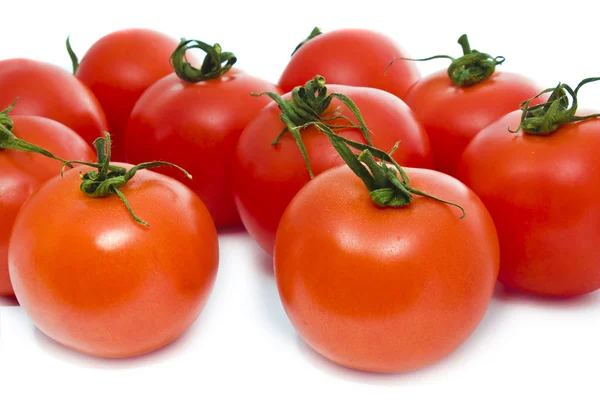 Κόκκινες ντομάτες απομονωμένες σε λευκό — Φωτογραφία Αρχείου