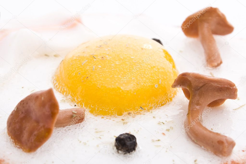 Egg with mushrooms