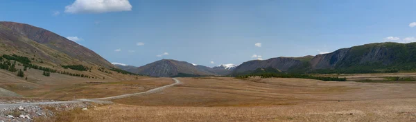 알타이 산맥. 아름 다운 고원 풍경 — 스톡 사진