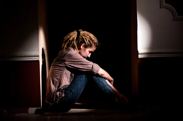 Teenager-Probleme. Einsamkeit, Ablehnung, Depression — Stockfoto