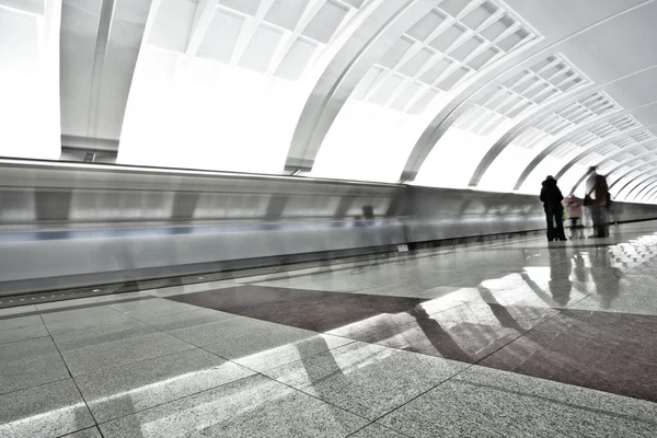 Op ondergrondse platform — Stockfoto