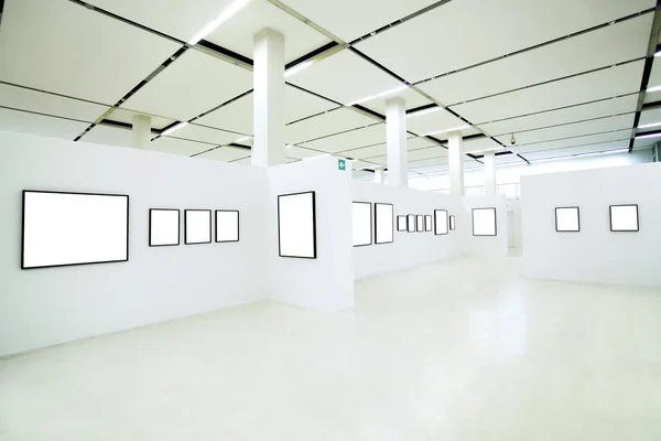 Empty frames in the museum — Stock Photo, Image