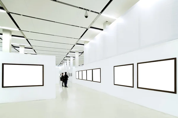 Silhouetten im Museum — Stockfoto