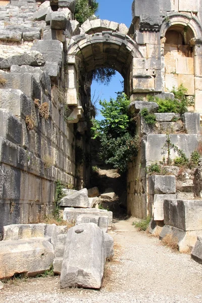 Boog in de oude amfitheater, myra, Turkije — Stockfoto