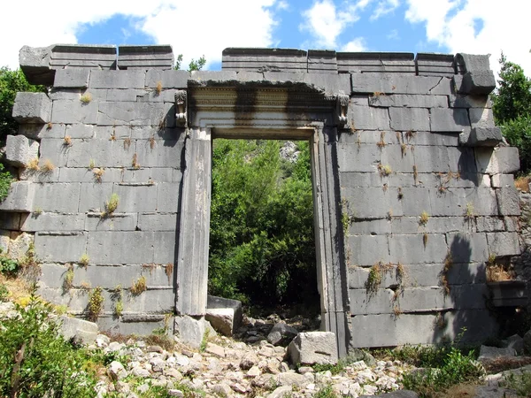 Ruiny římského chrámu v olympos, Turecko — Stock fotografie