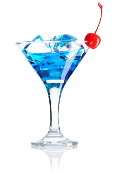 Синий коктейль Кюрасао — стоковое фото
