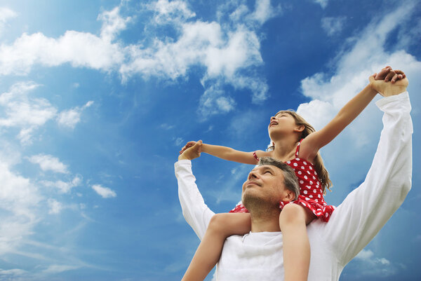 Счастливая семья