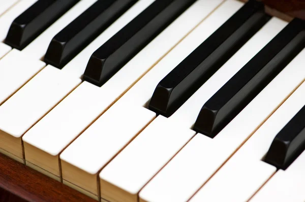 White and black keys of piano — Stock Photo, Image