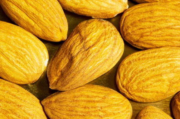 Fresh almonds arranged — Stock Photo, Image