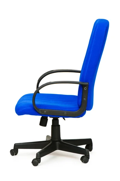 Chaise de bureau bleu isolé — Photo