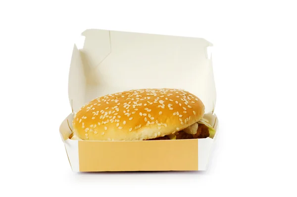 Чизбургер изолирован на белом — стоковое фото