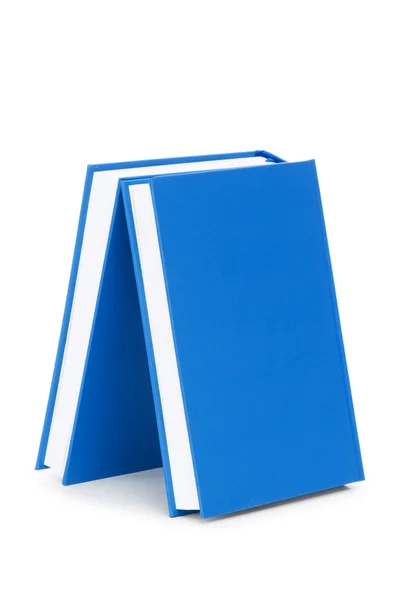 Bücherstapel isoliert auf dem weißen — Stockfoto