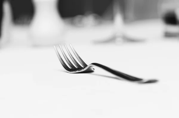 Tenedor sobre la mesa — Foto de Stock