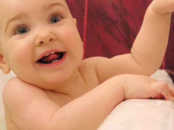 Bebê em banho — Fotografia de Stock
