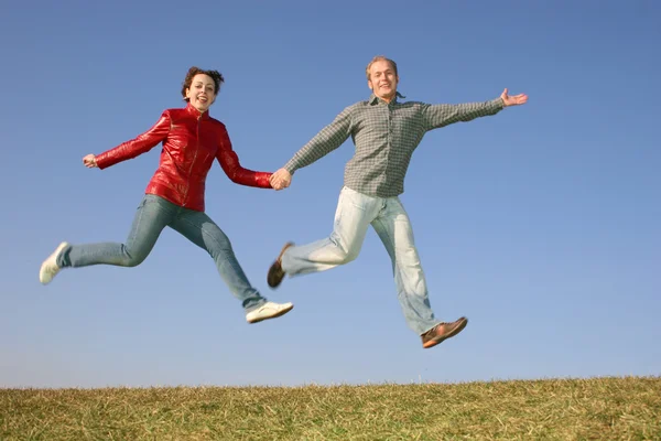 Correr voar salto casal 2 — Fotografia de Stock