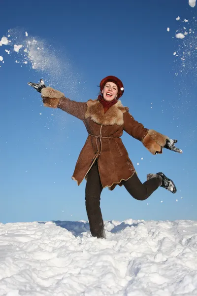 Зима счастливая девушка 2 — стоковое фото