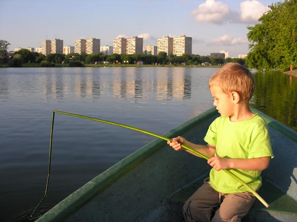 Niño jugar pescador — Foto de Stock