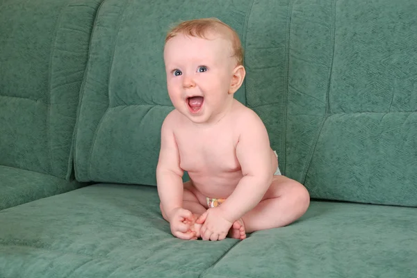 Bebé desnudo —  Fotos de Stock