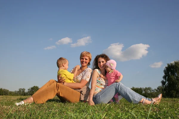 Mothers with children 2 — Stock Photo, Image