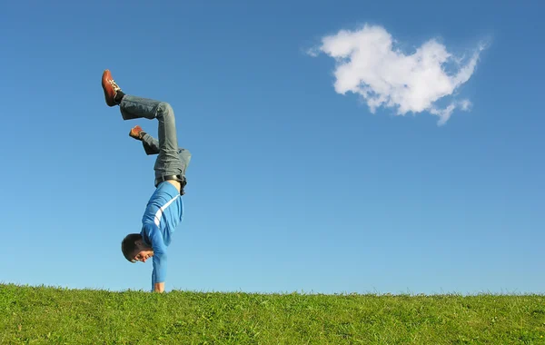 Na rukou a cloud — Stock fotografie