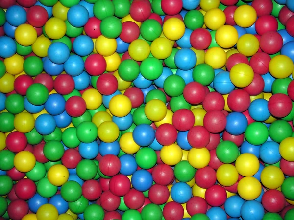 Piscine de boules de couleur — Photo