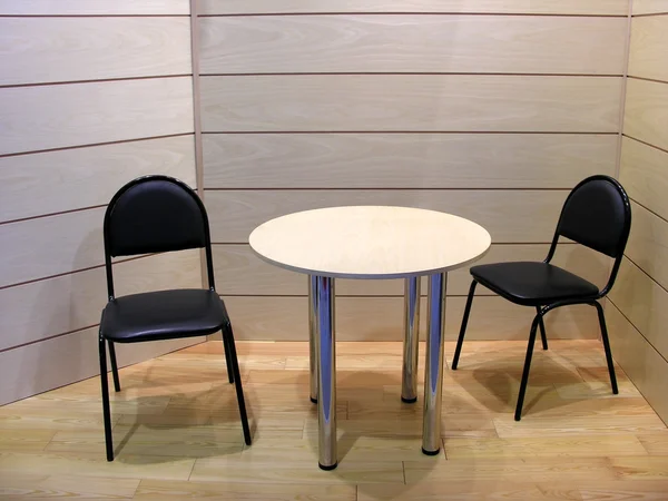 Sedie e tavolo — Foto Stock