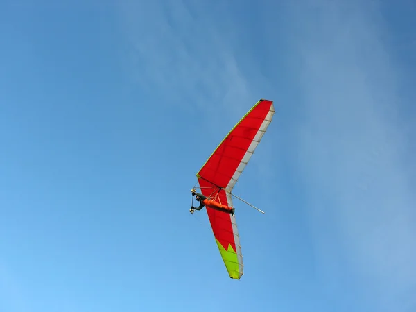 赤いハング グライダー — ストック写真