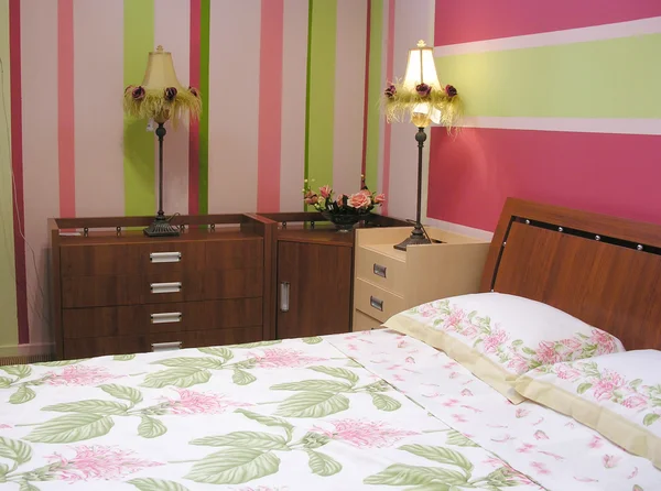 Pink green bedroom — Stock Photo, Image