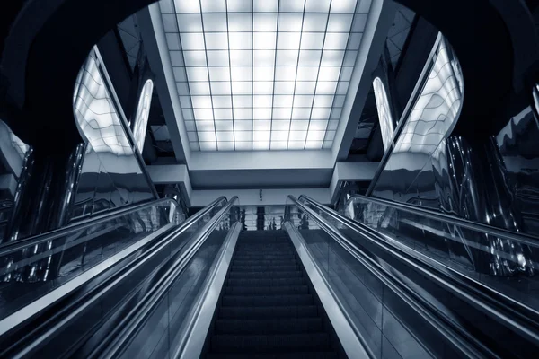 Metrô escada rolante — Fotografia de Stock