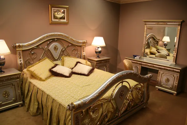 Camera da letto lussuosa — Foto Stock