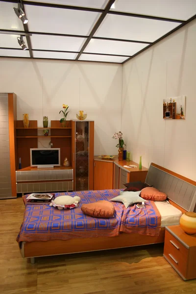 Dormitorio y techo — Foto de Stock