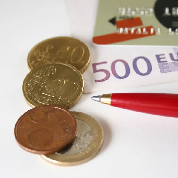 Cartão de crédito moeda de euro — Fotografia de Stock
