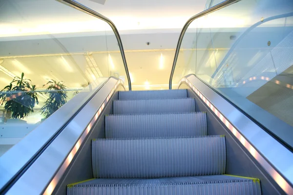 Escalera mecánica 2 —  Fotos de Stock