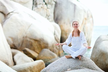 Yoga açık havada