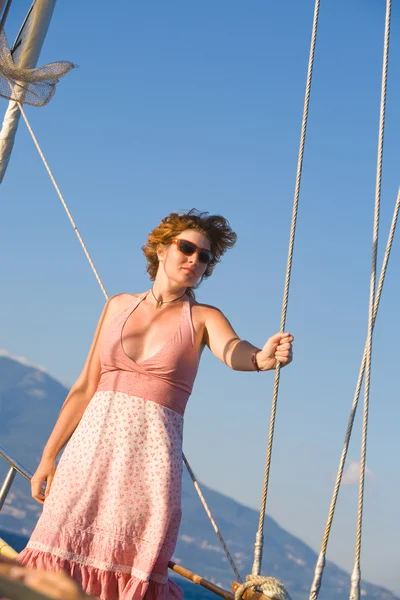 Woman on the yacht — Stock Photo, Image