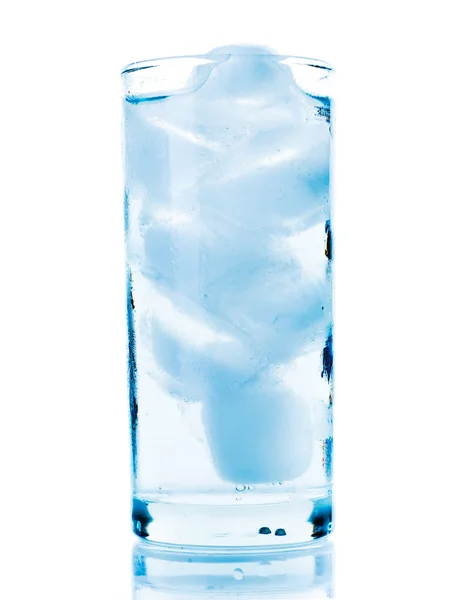 Water met ijs — Stockfoto