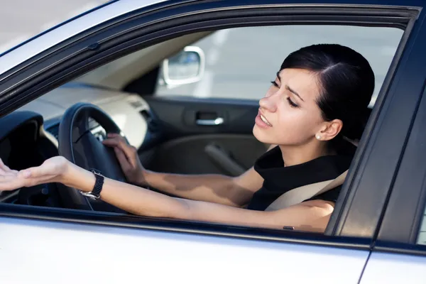 Businesswoman driver is angry — Stock Photo, Image