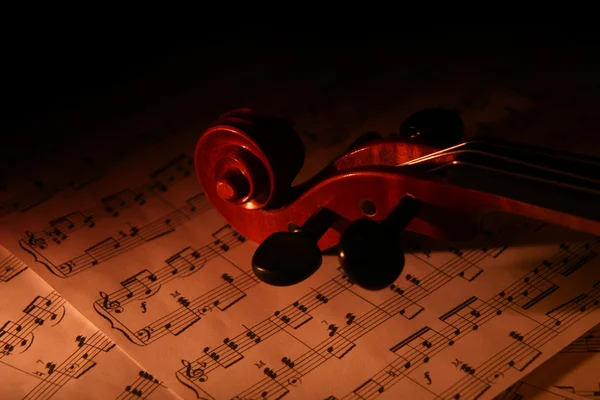 Violino e spartito musicale — Foto Stock
