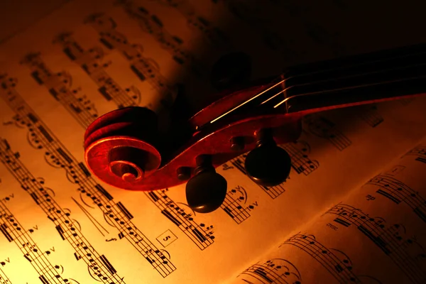 Violin and music sheet Royalty Free Stock Images