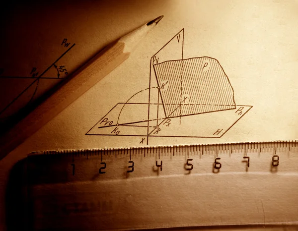 Primer plano de una ecuación con un lápiz — Foto de Stock