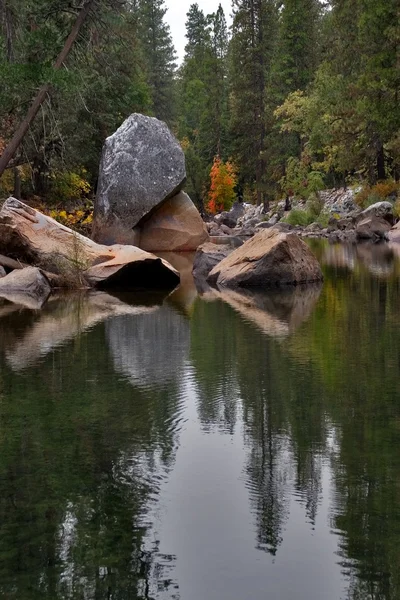 秋の水 — ストック写真