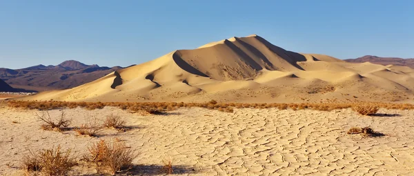 Muhteşem dune eureka ölü vadi içinde — Stok fotoğraf