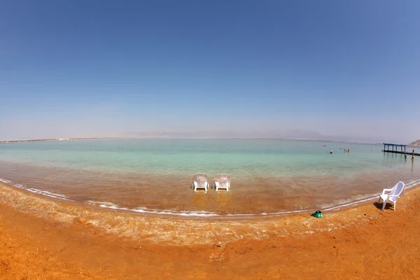 Tıbbi kumsalda dead sea, İsrail — Stok fotoğraf
