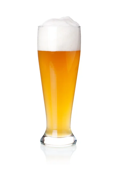 Bière blanche en verre — Photo
